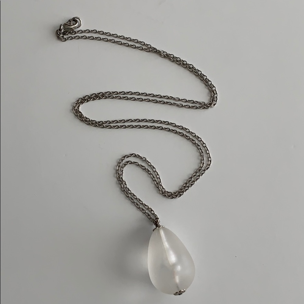Vintage frosted teardrop glass pendant necklace